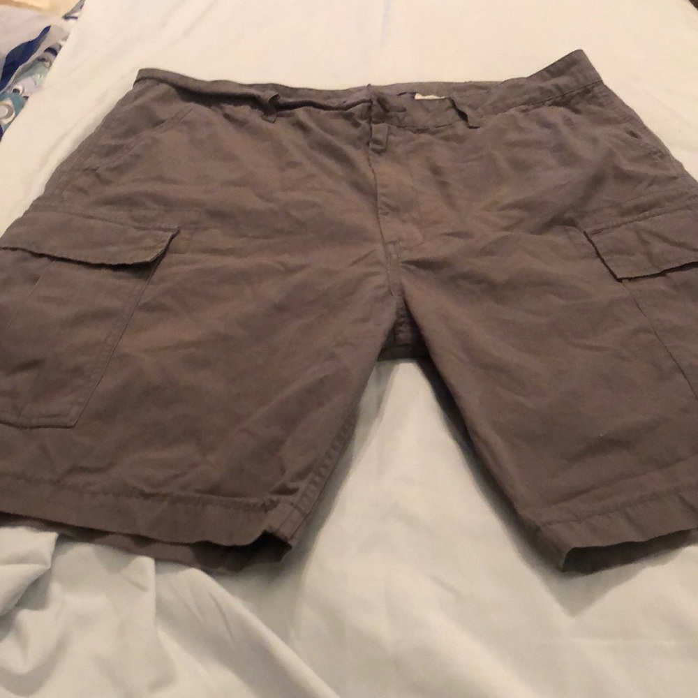 Slightly Worn Levi Grey Cargo Shorts